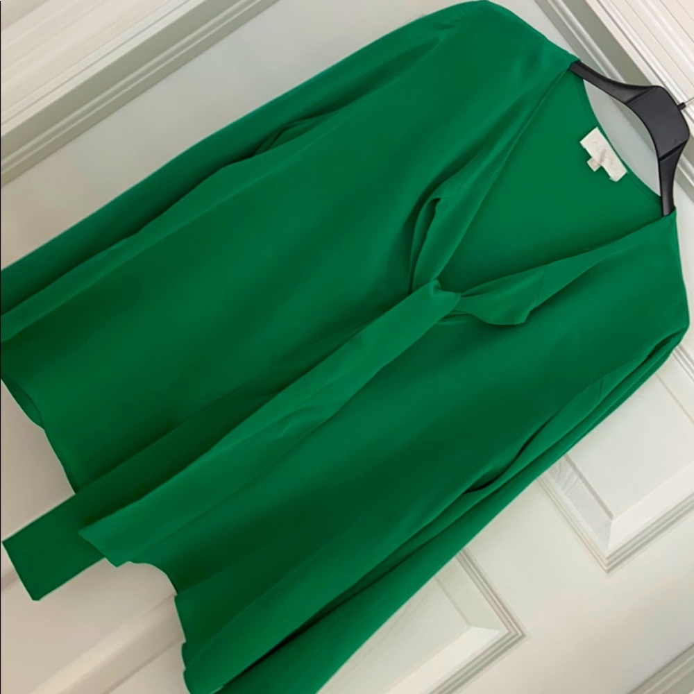 ALEXIS SILK TOP